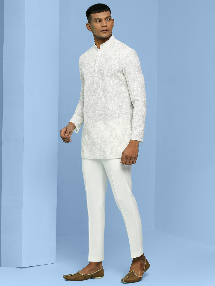 Paisley Design Chikankari Kurta