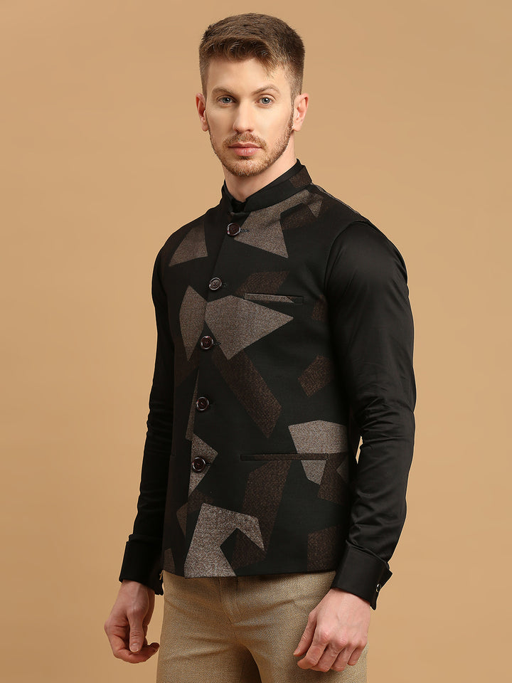 Knitted Nehru Jacket with Brown Geometric Print