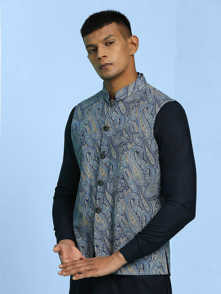 Kurta Set with Paisley Print Nehru Jacket