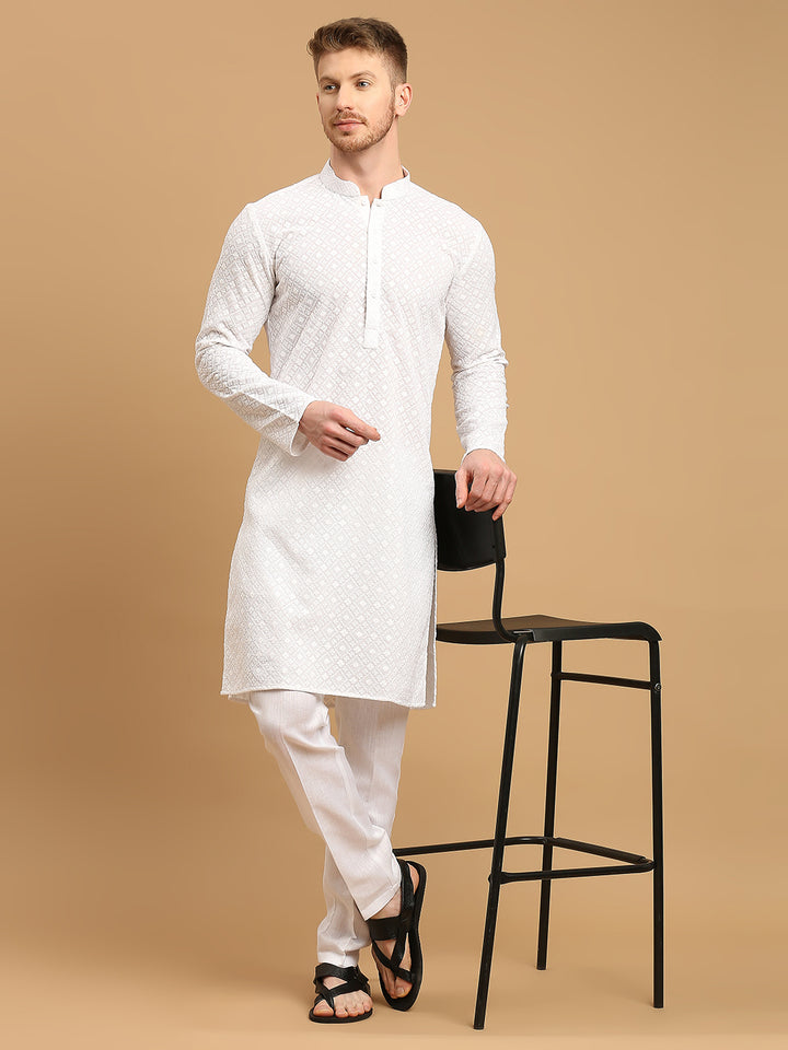 Chikankari Cotton Kurta Pyjama