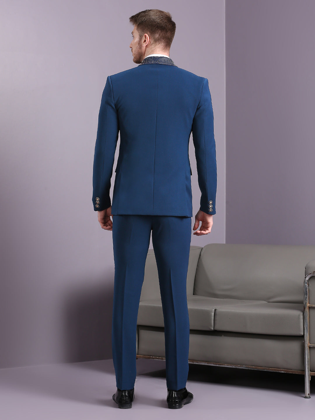 Japanese Fabric Suit with Cutdana Embroidery – Essas Club