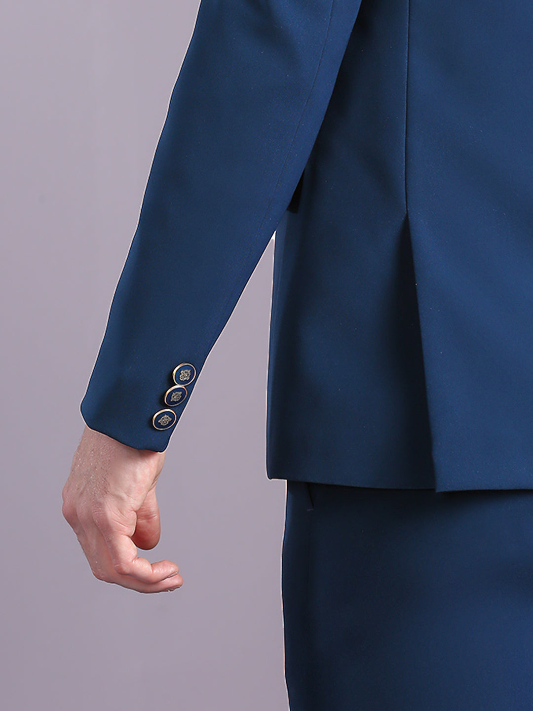 Japanese Fabric Suit with Cutdana Embroidery – Essas Club